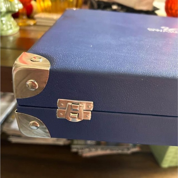 Swarovski Crystal Chess Set - Picture 7 of 11